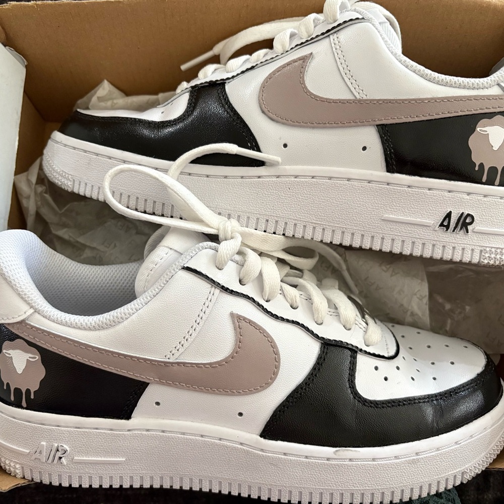 Custom Nike Air Force 1